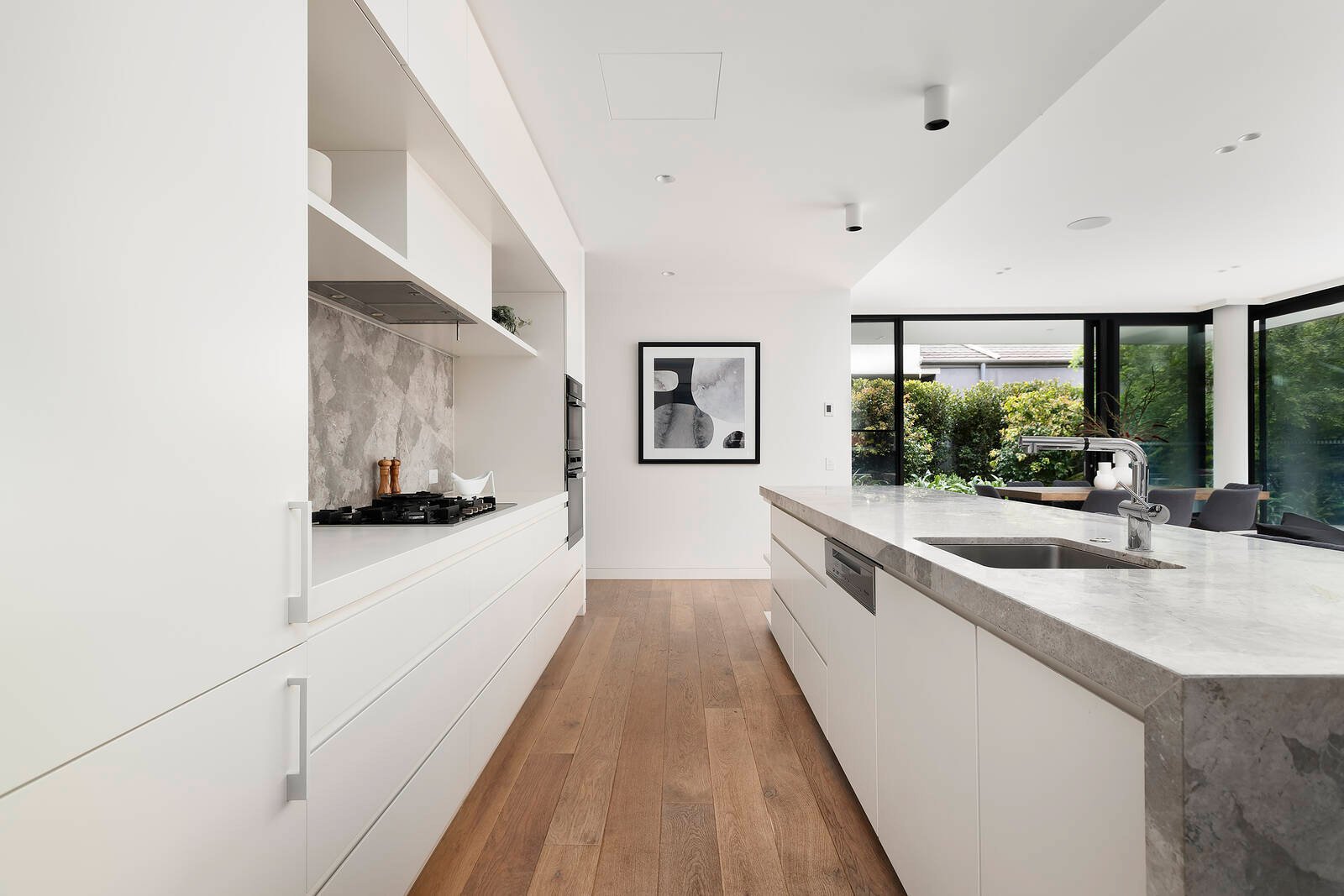 Real Estate and Property in APT 3/1 Irving Road, Toorak, VIC