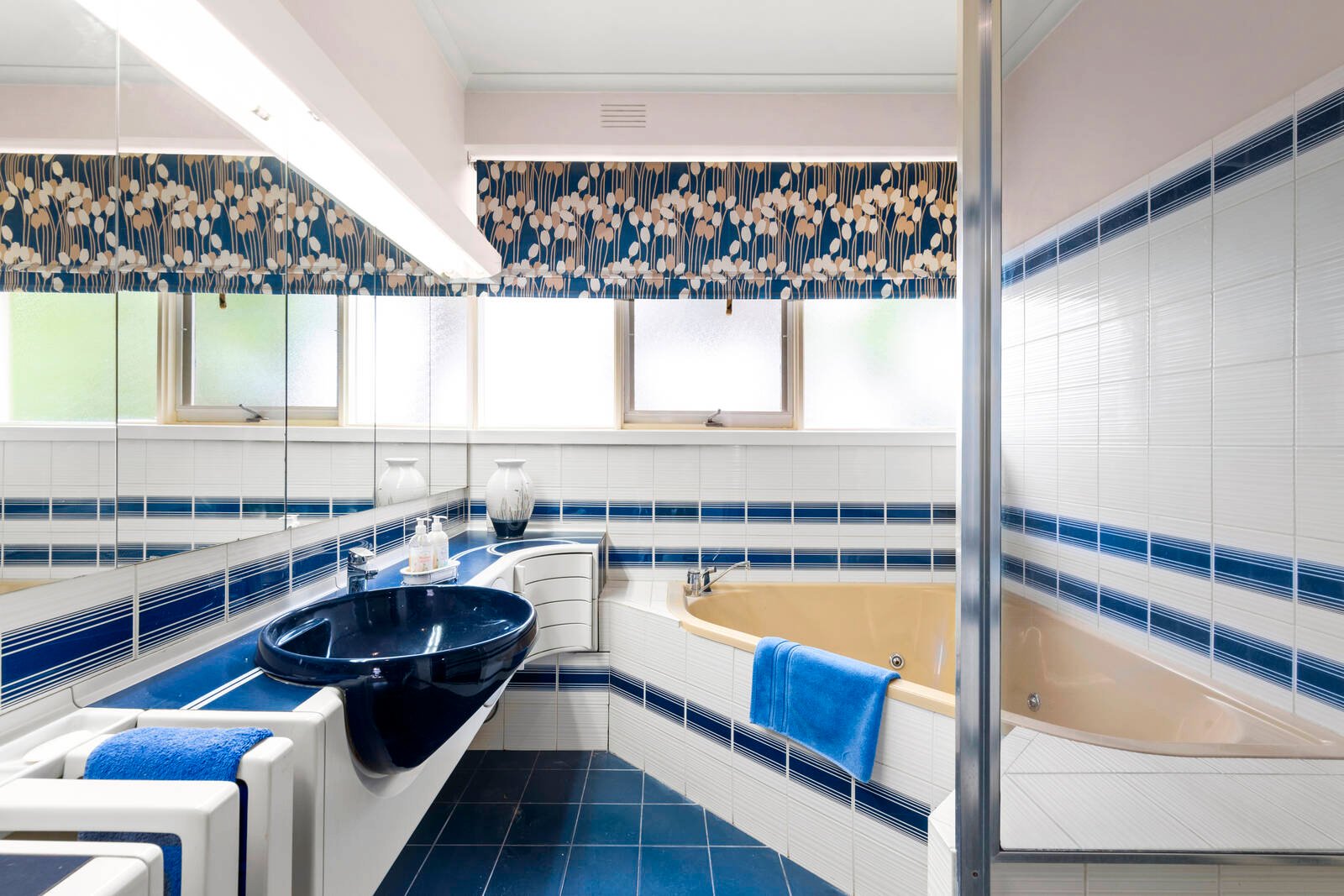 Real Estate and Property in APT 3/13 Callantina Road, Hawthorn, VIC