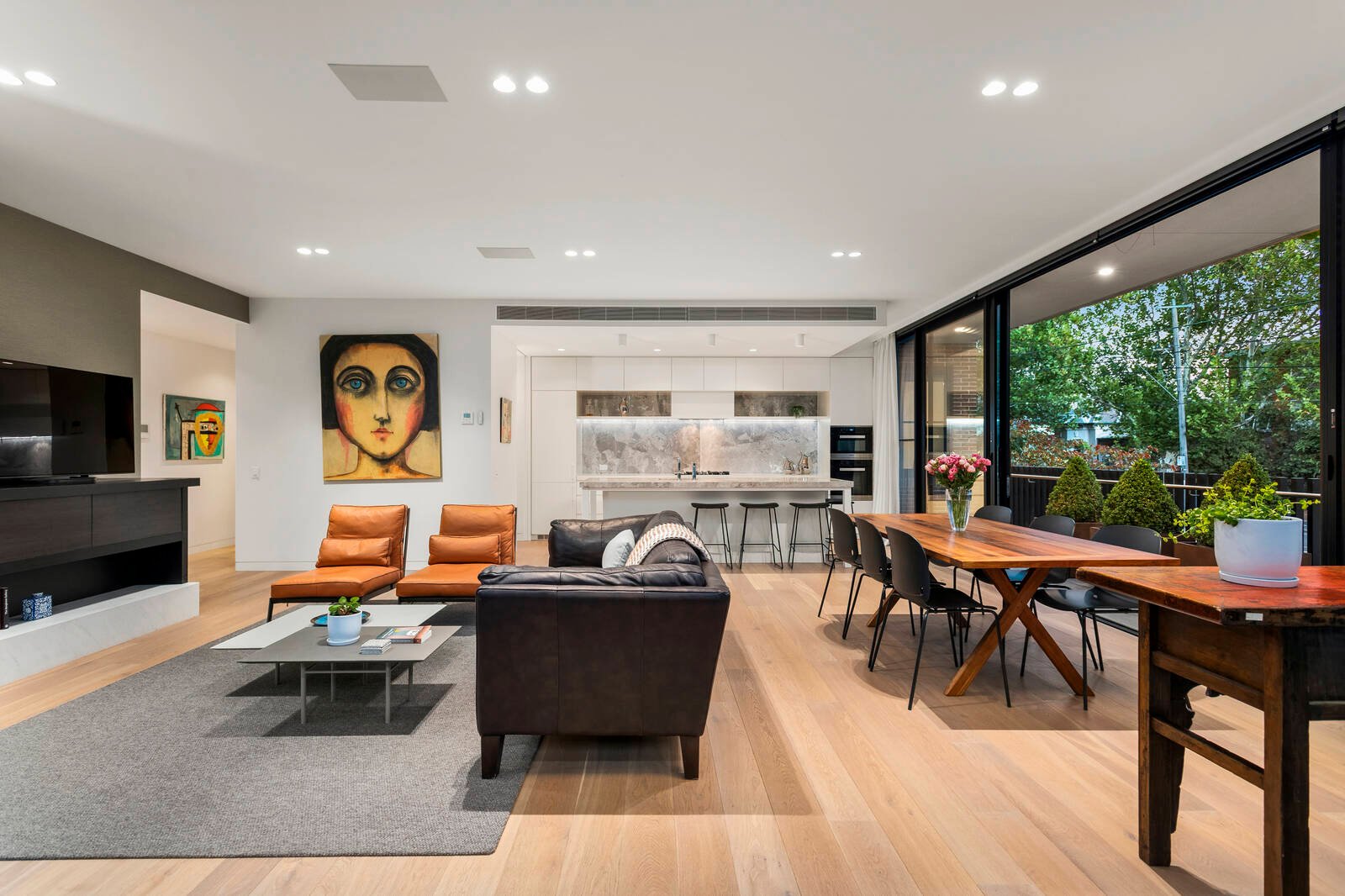 Real Estate and Property in APT 4/1 Irving Road, Toorak, VIC