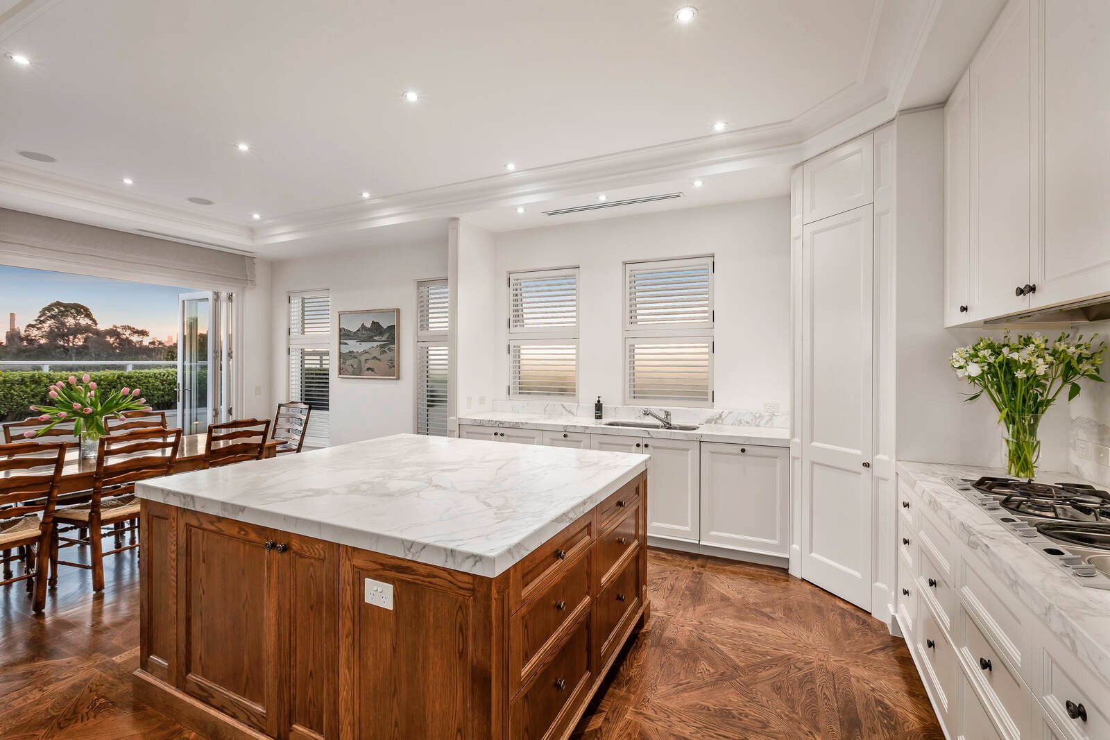 Real Estate and Property in APT 5/37 Wallace Avenue, Toorak, VIC