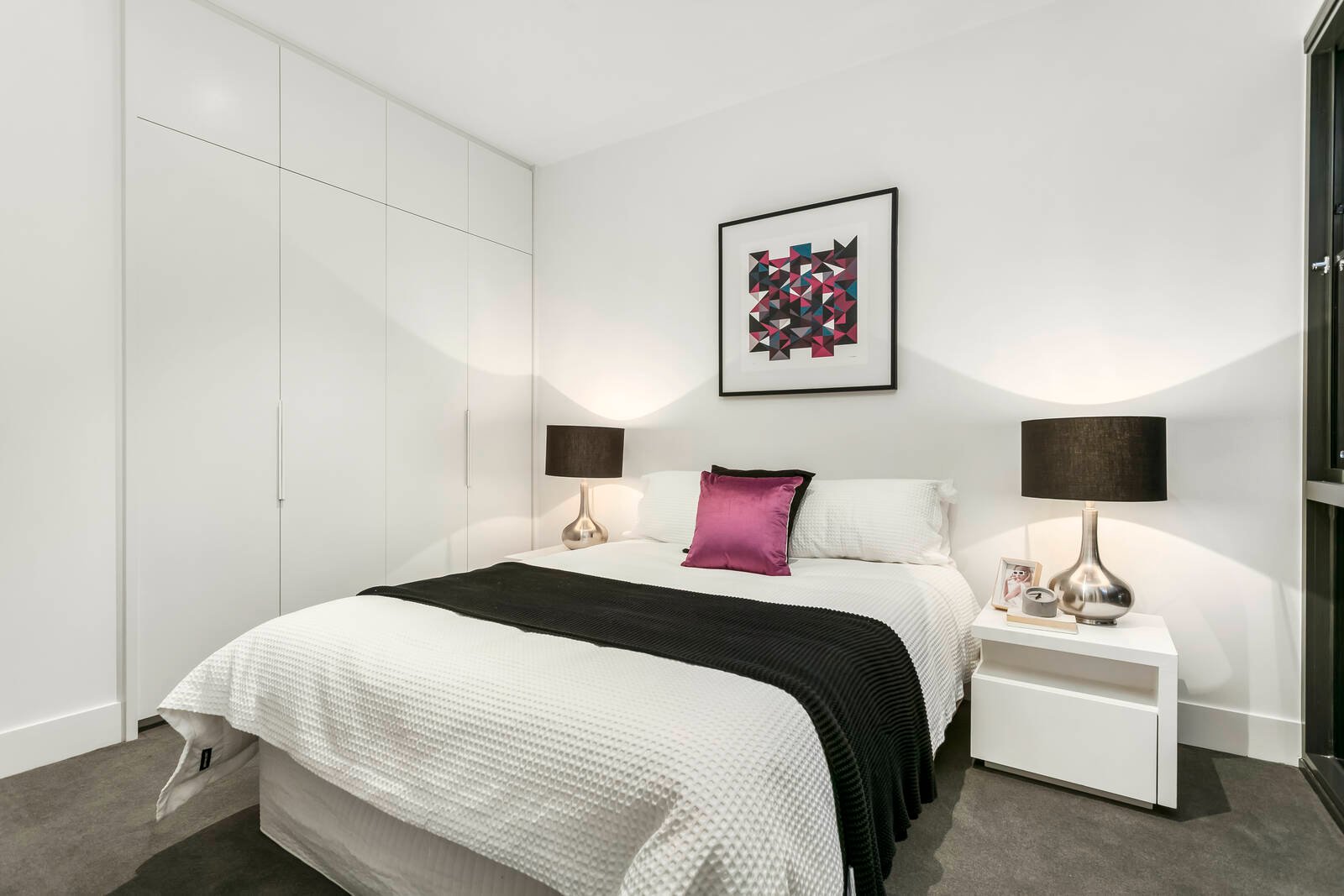 Real Estate and Property in APT 5/43 Wilson Street, South Yarra, VIC