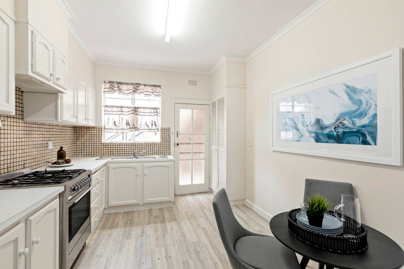 Real Estate and Property in APT 6/10 Hopetoun Road, Toorak, VIC