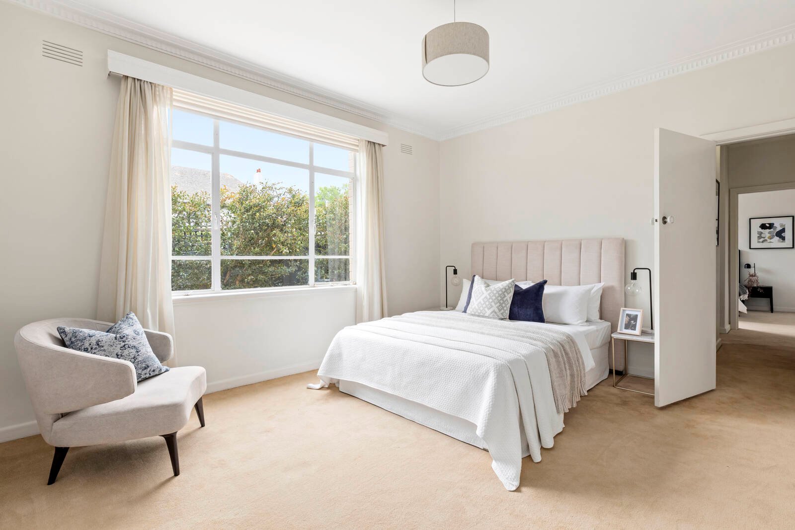 Real Estate and Property in APT 6/10 Hopetoun Road, Toorak, VIC