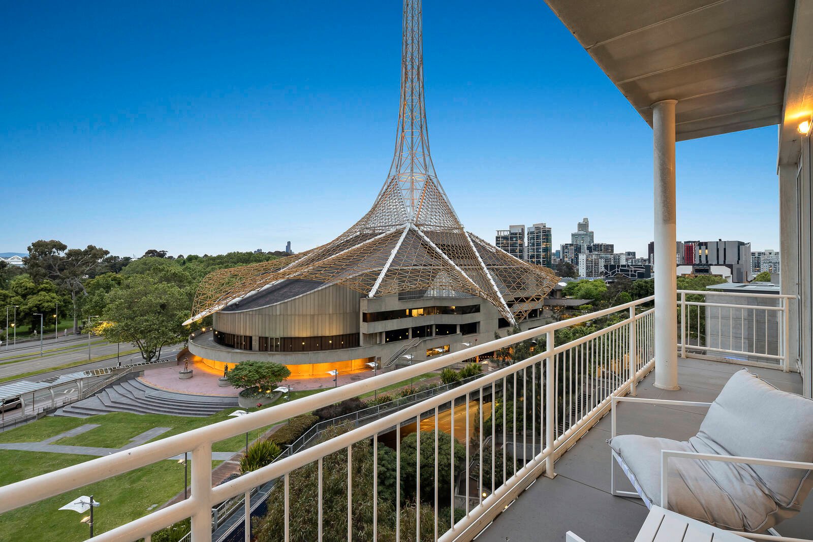 Real Estate and Property in APT 62/28 Southgate Avenue, Southbank, VIC