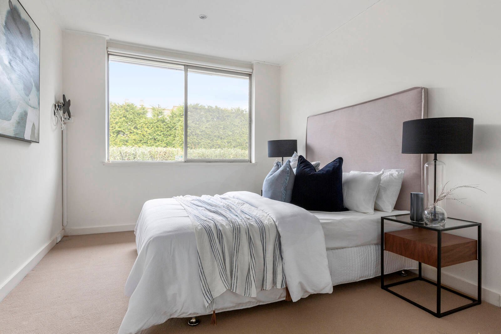 Real Estate and Property in APT 8/33 Albany Road, Toorak, VIC