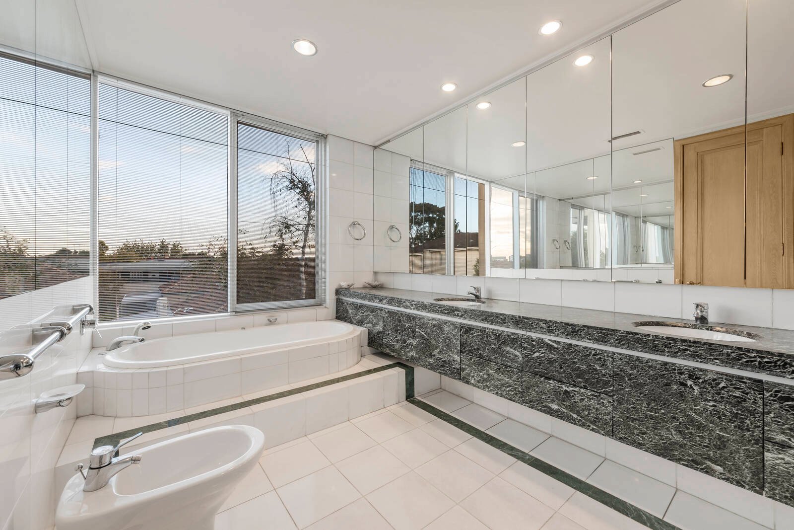 Real Estate and Property in APT 9/404 Toorak Road, Toorak, VIC