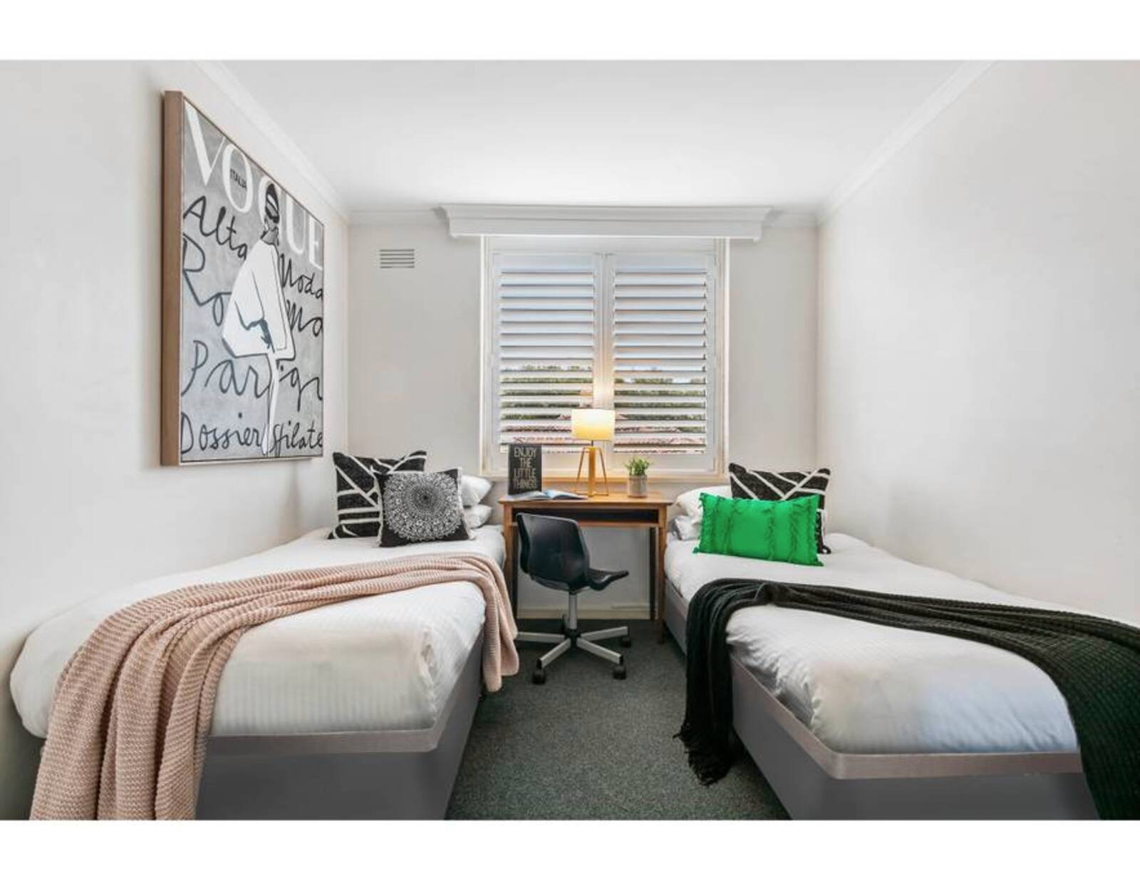 Real Estate and Property in APT 9/7 Clowes Street, South Yarra, VIC