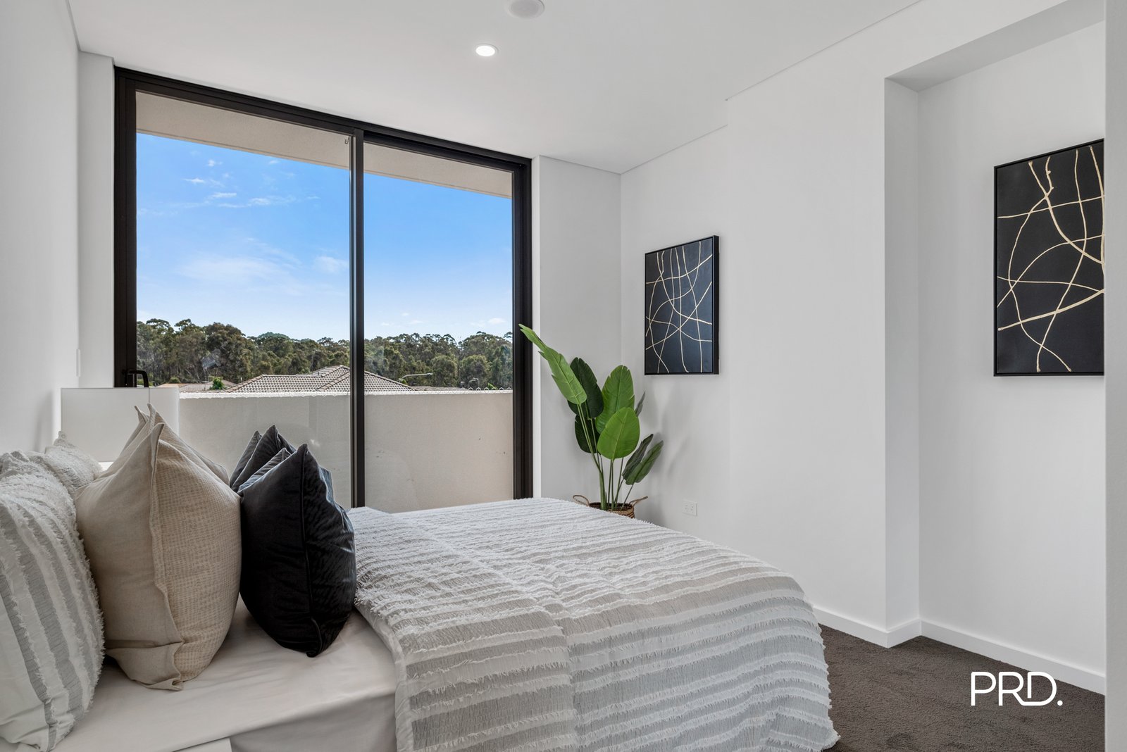 B108/90-98 Glenmore Ridge Dr  Glenmore Park 3