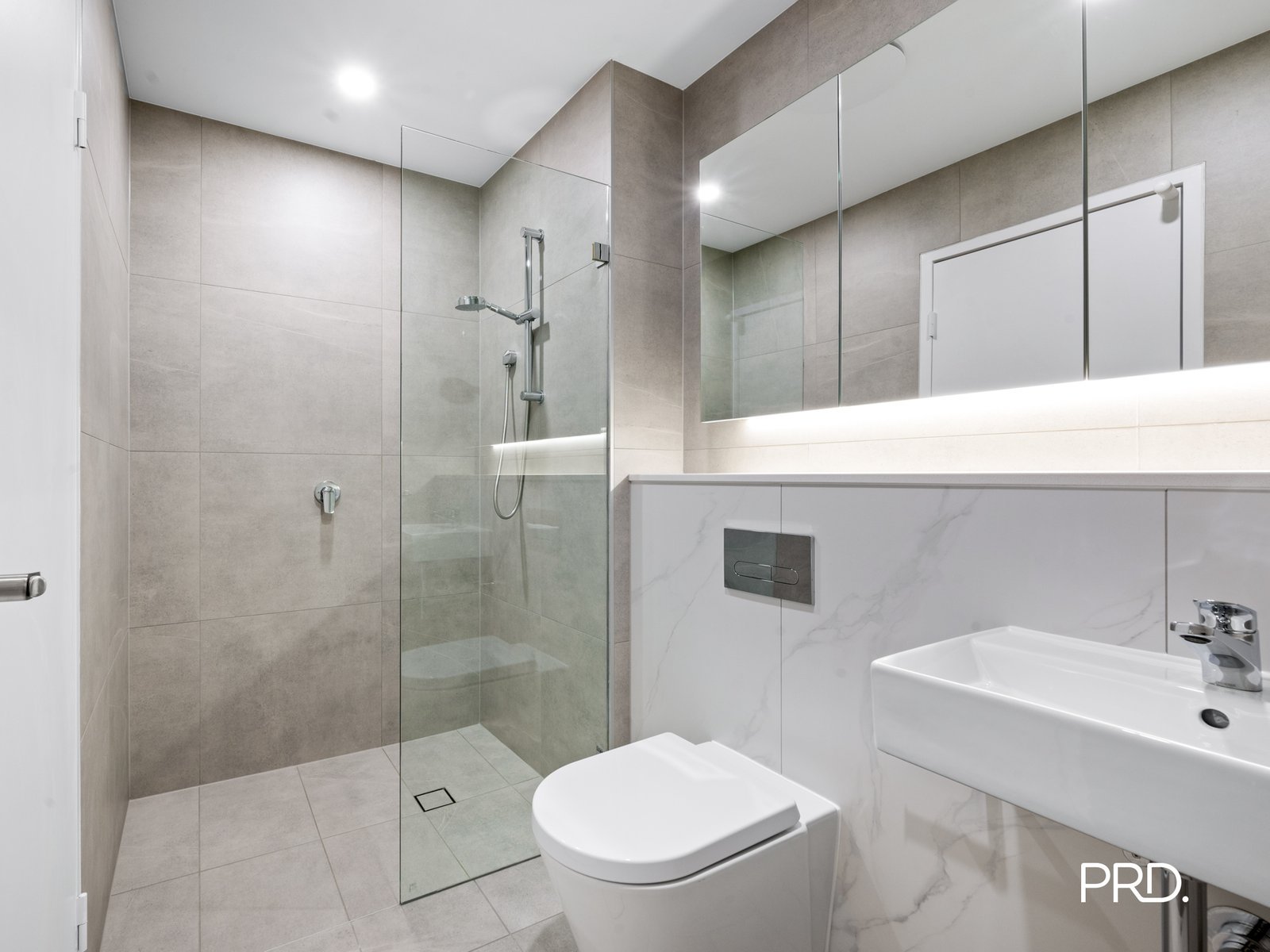 B108/90-98 Glenmore Ridge Dr  Glenmore Park 4