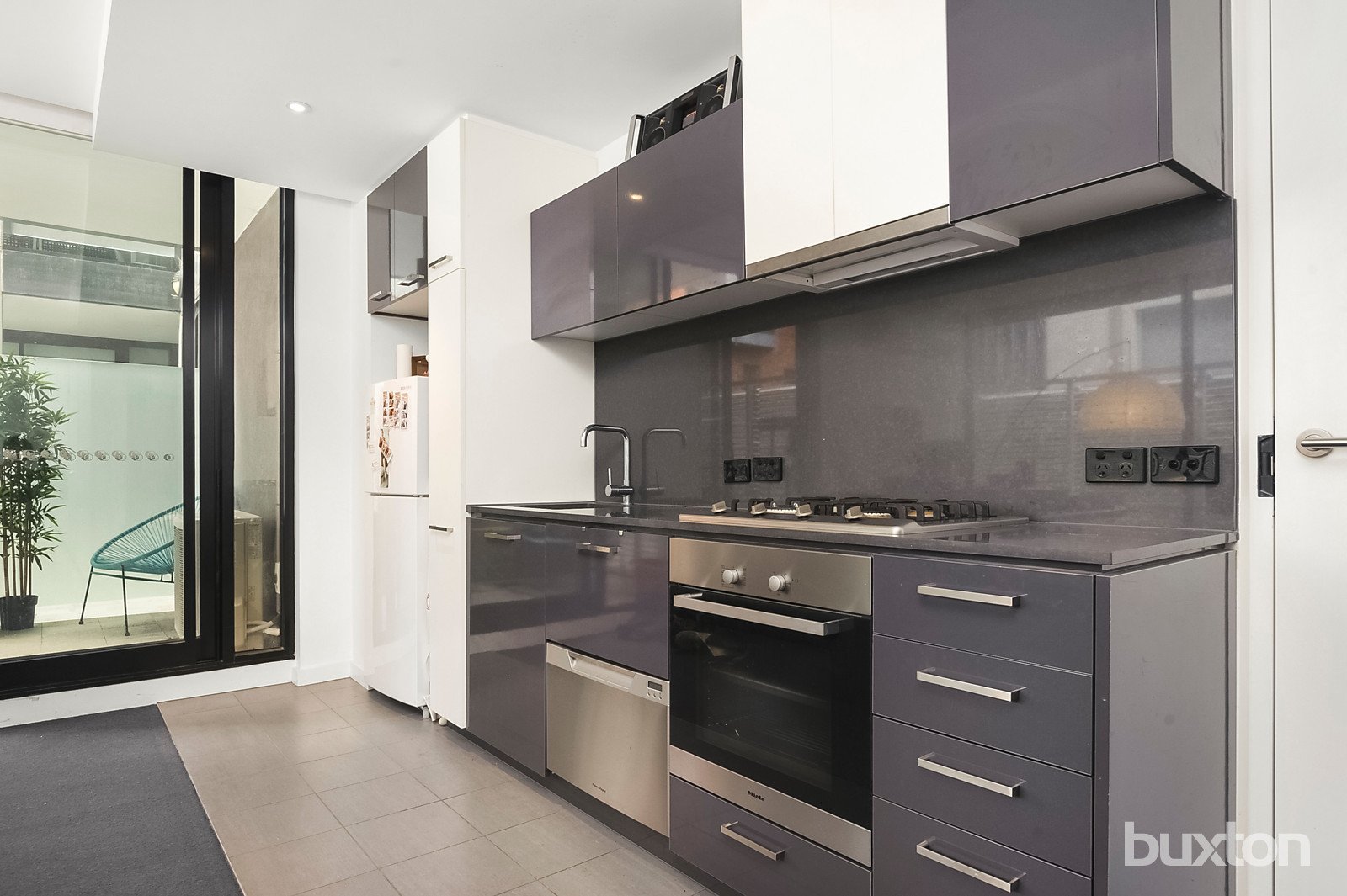 Gallery: B109/21 Inkerman Street