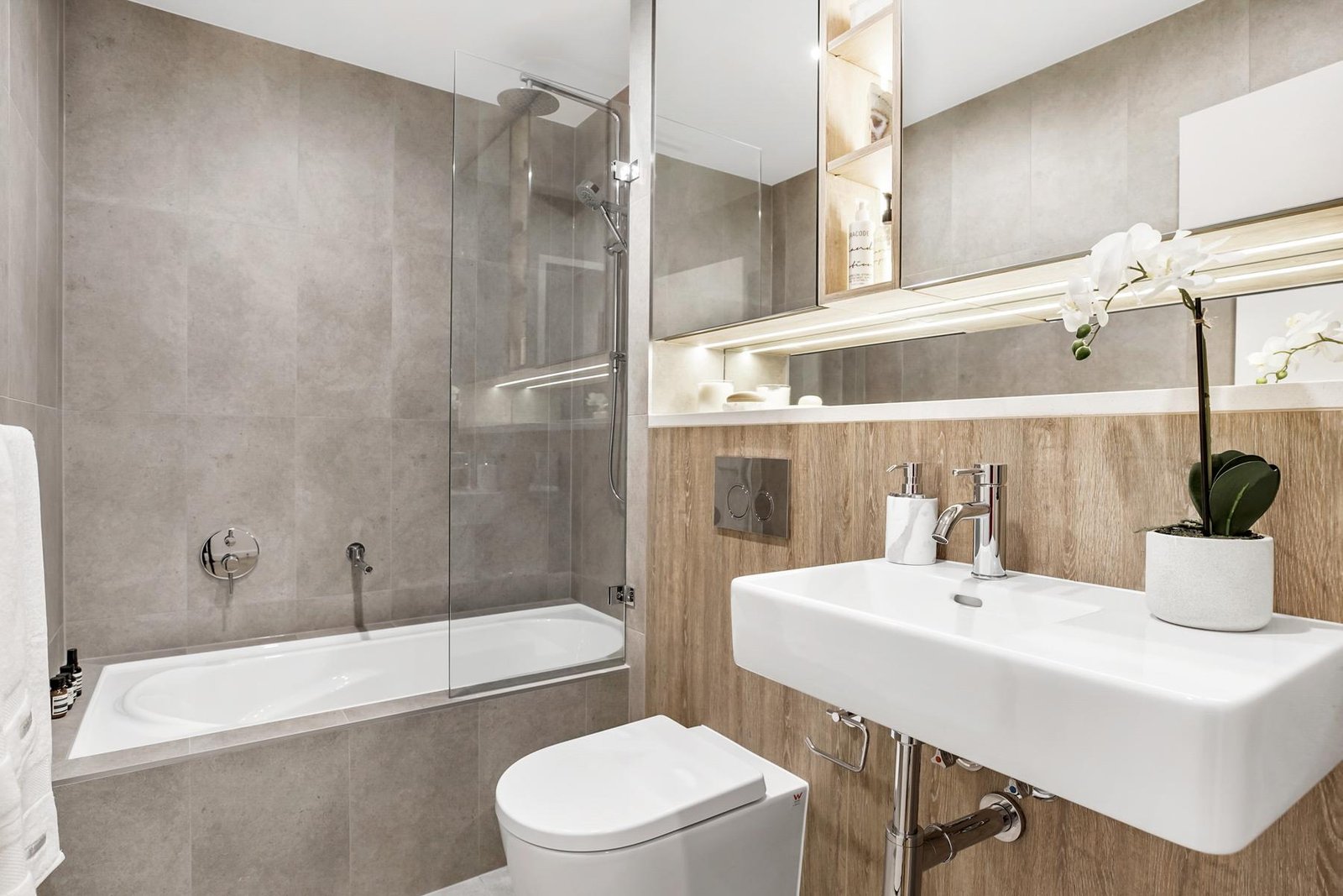 B11/10 Ransley Street PENRITH 6