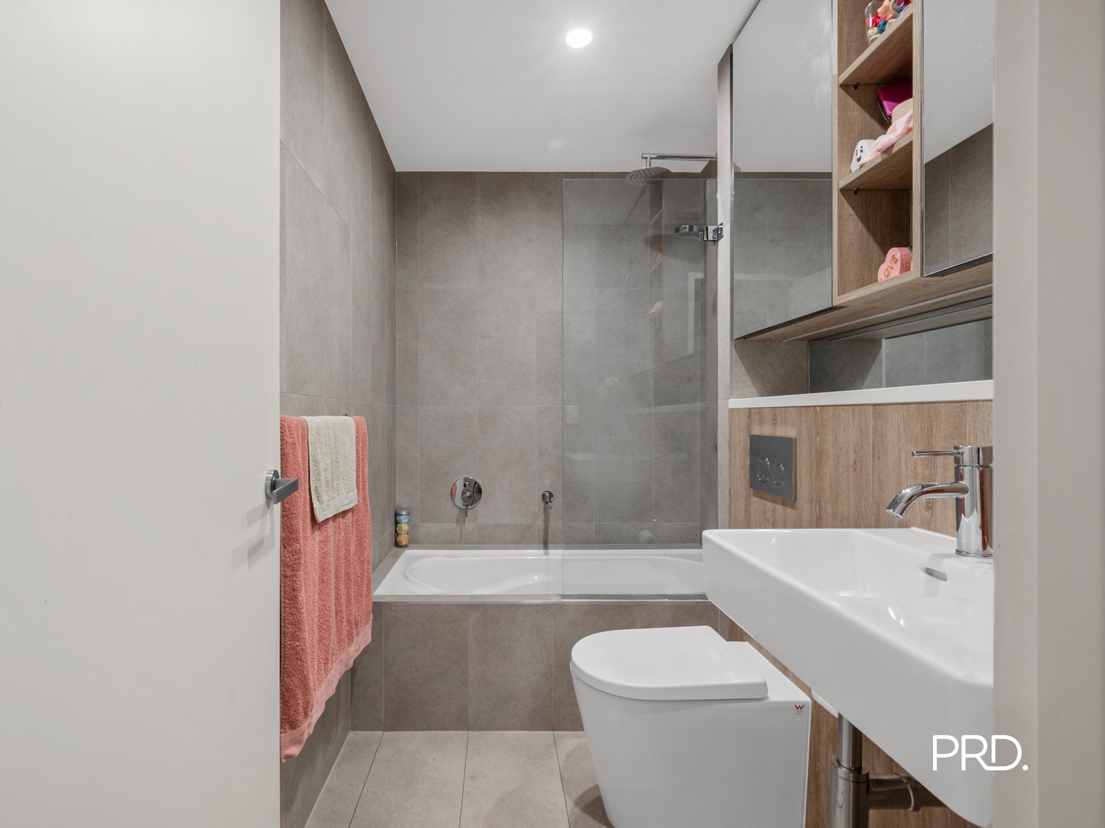 B111/10 Ransley Street PENRITH 12