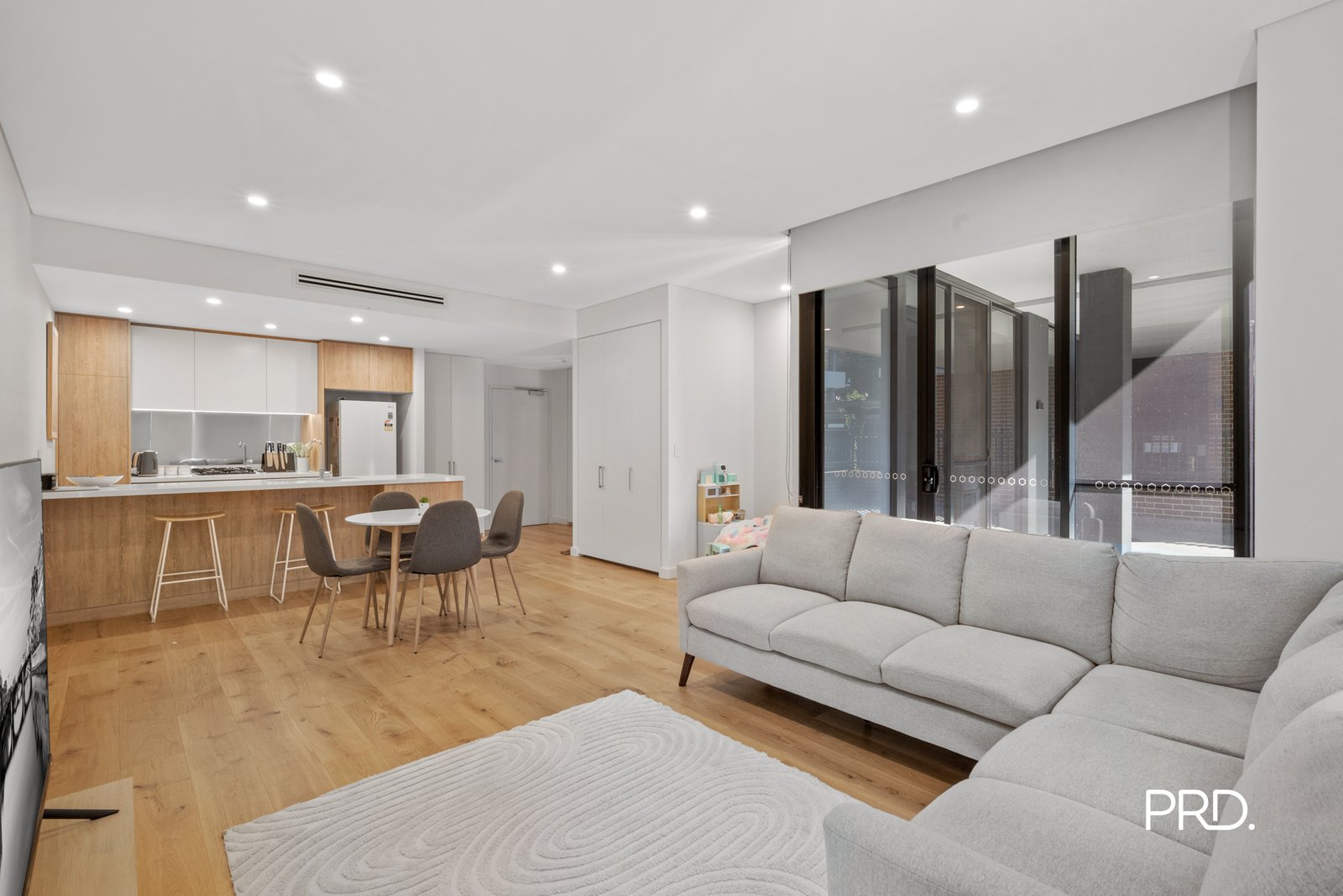 B12/10 Ransley Street PENRITH 7