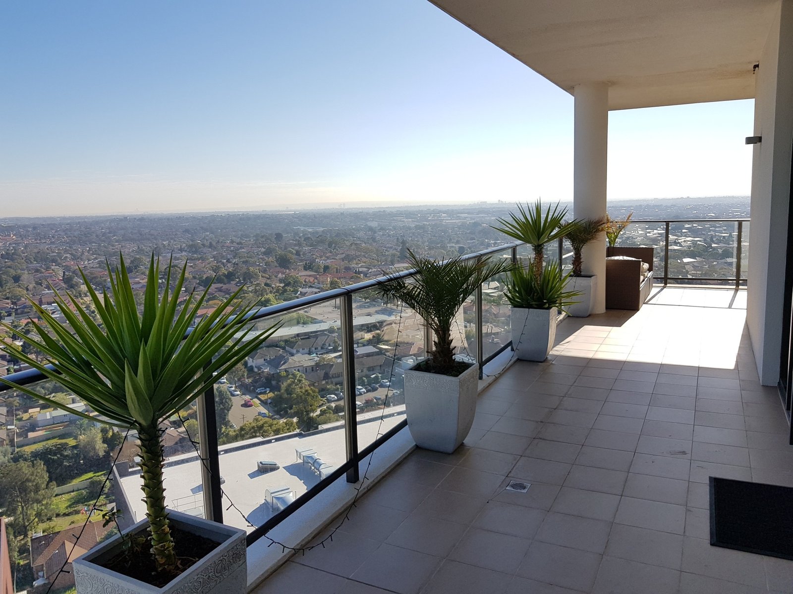 B1906/458 Forest Rd  HURSTVILLE 2