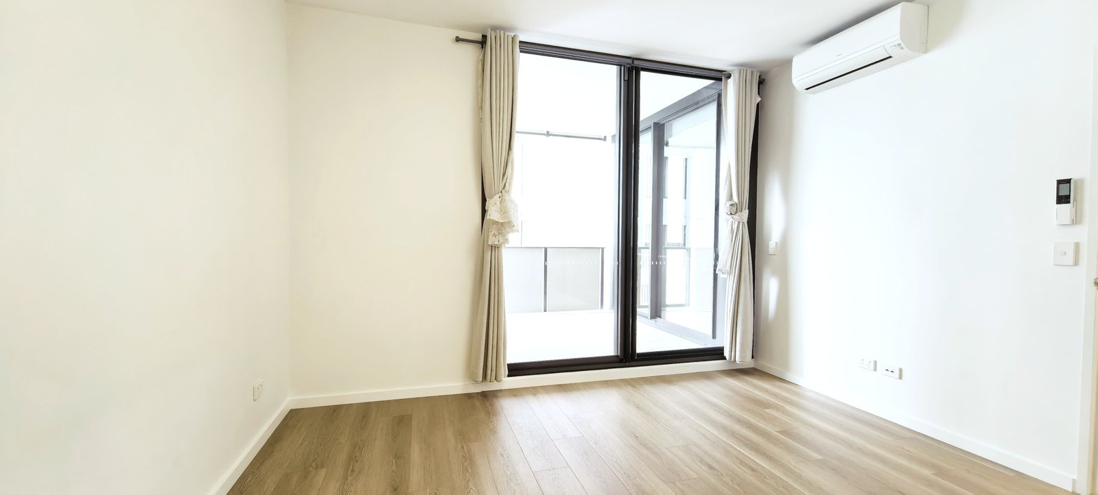 B201/458 Forest Road HURSTVILLE 5