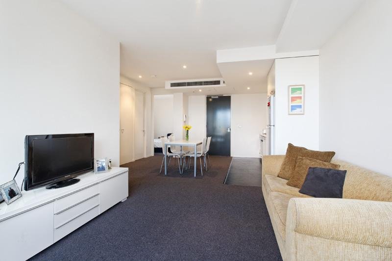 Gallery: B204/52 Dow Street