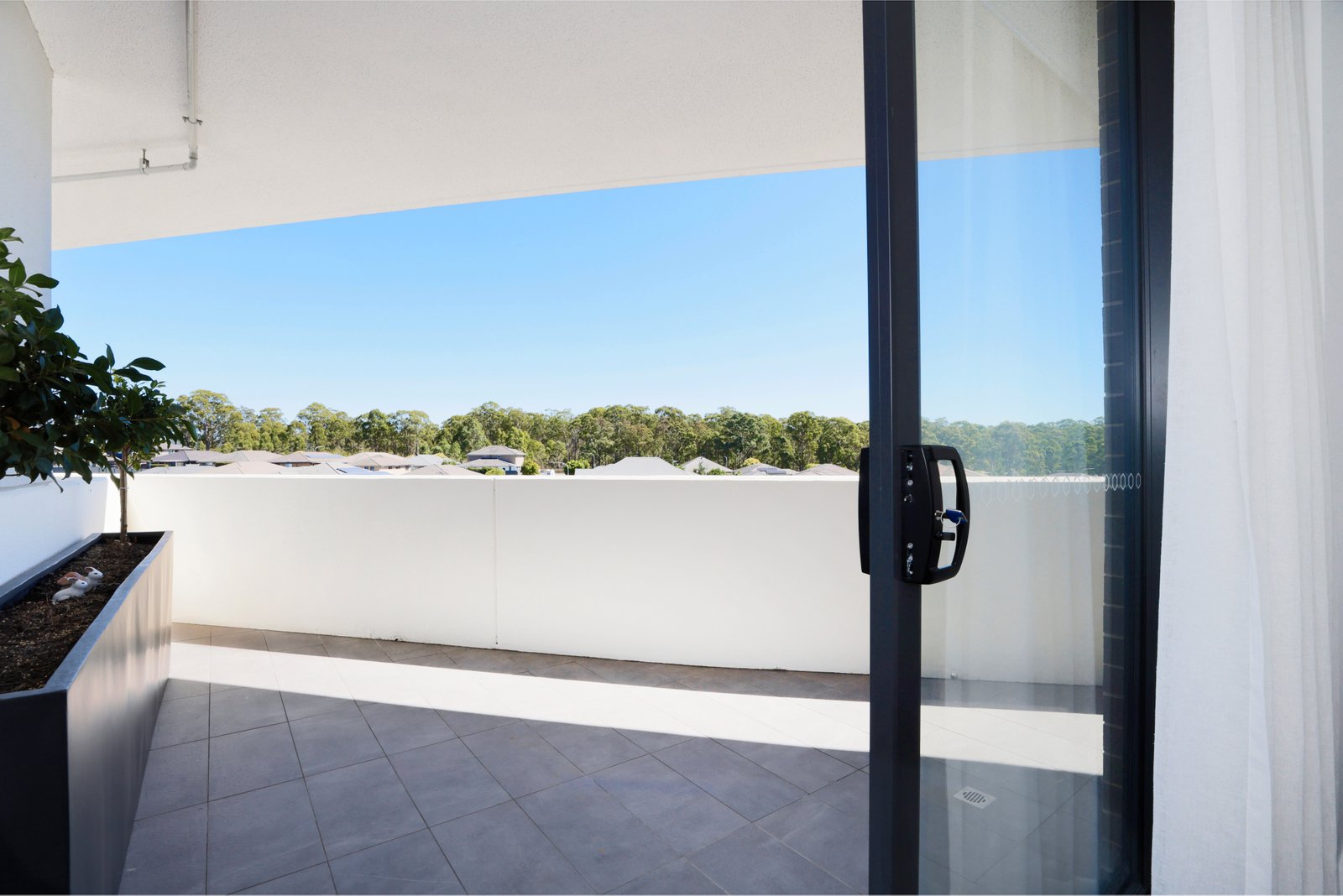 B301/90-98 Glenmore Ridge Drive GLENMORE PARK 14