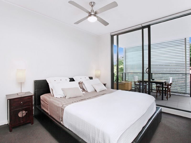 B306/106 Brook Street COOGEE 4