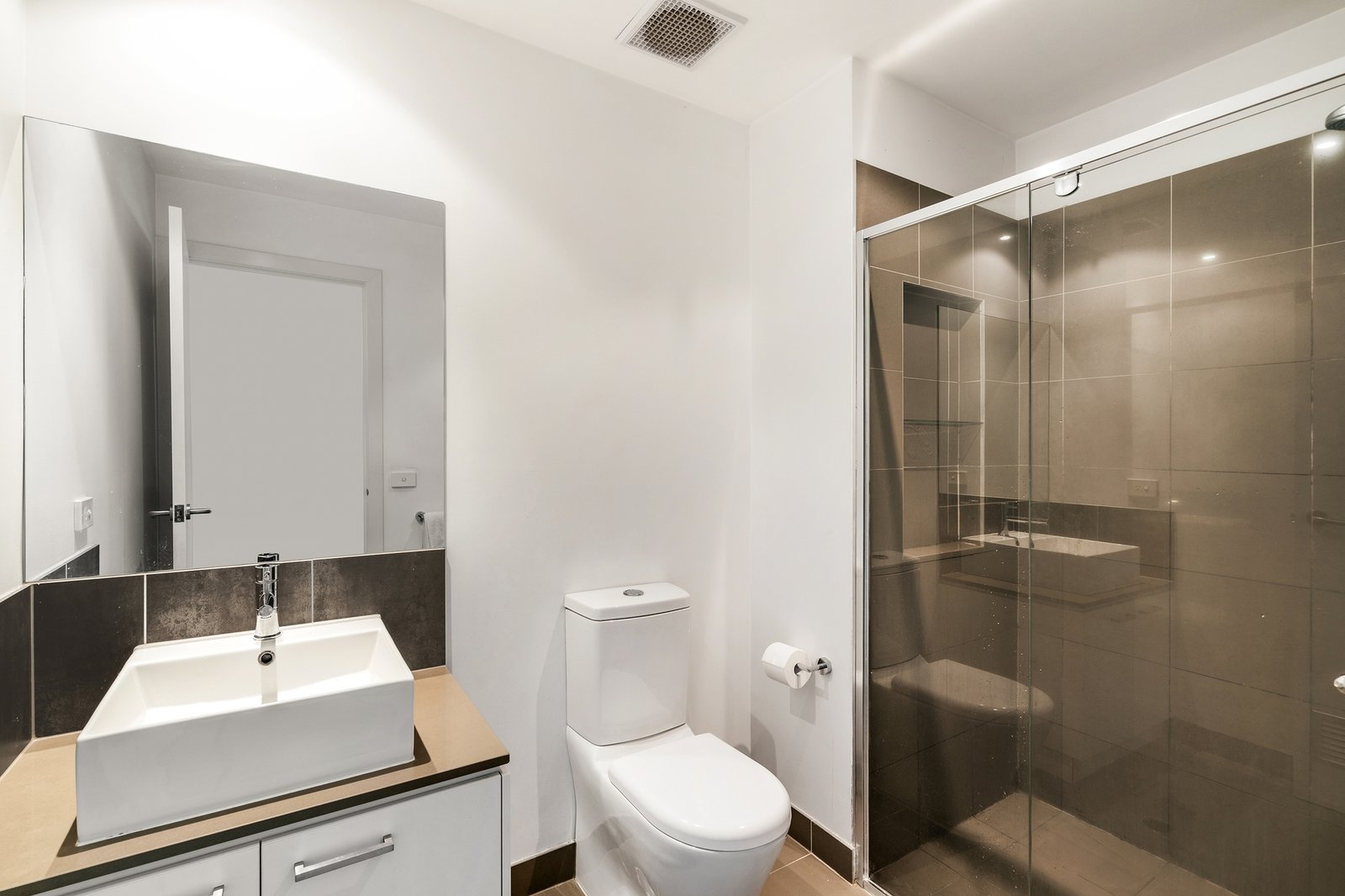 Real Estate and Property in B307/460 Victoria Street, Brunswick, VIC