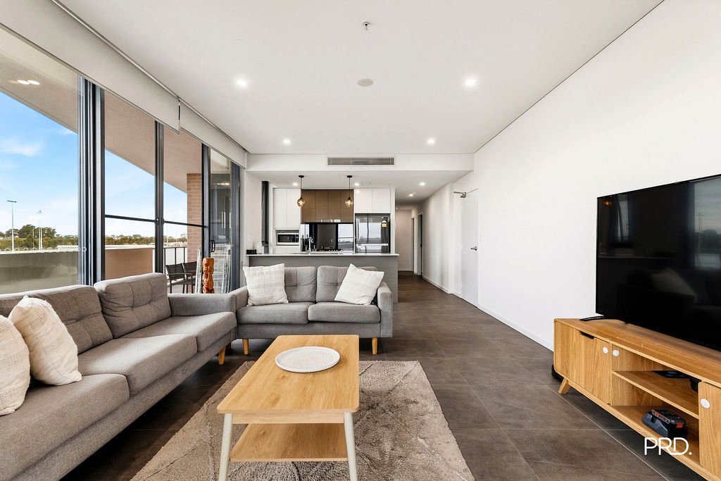 B308/90 Glenmore Ridge Drive GLENMORE PARK 3