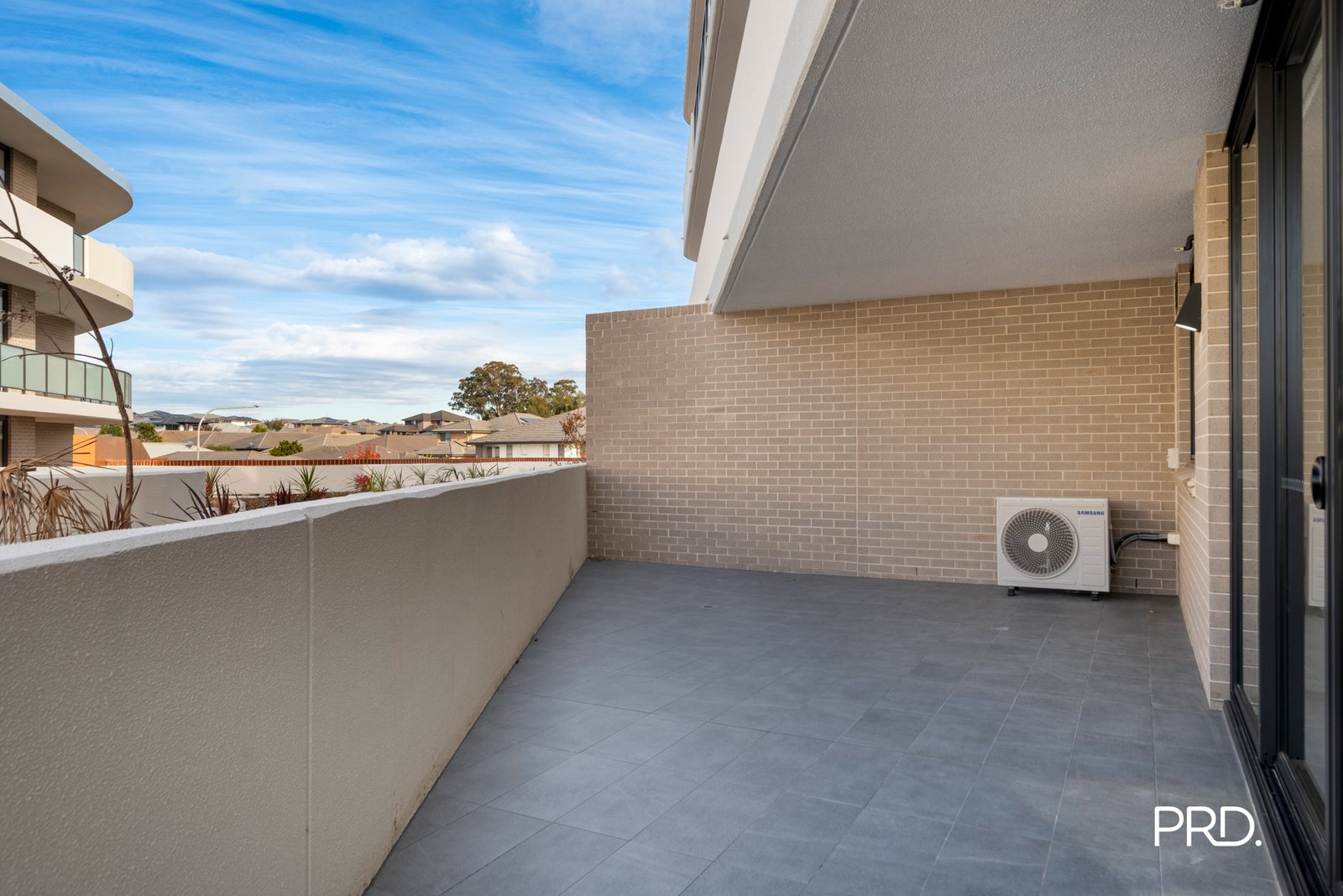 B311/90-98 Glenmore Ridge Drive Glenmore Park 27