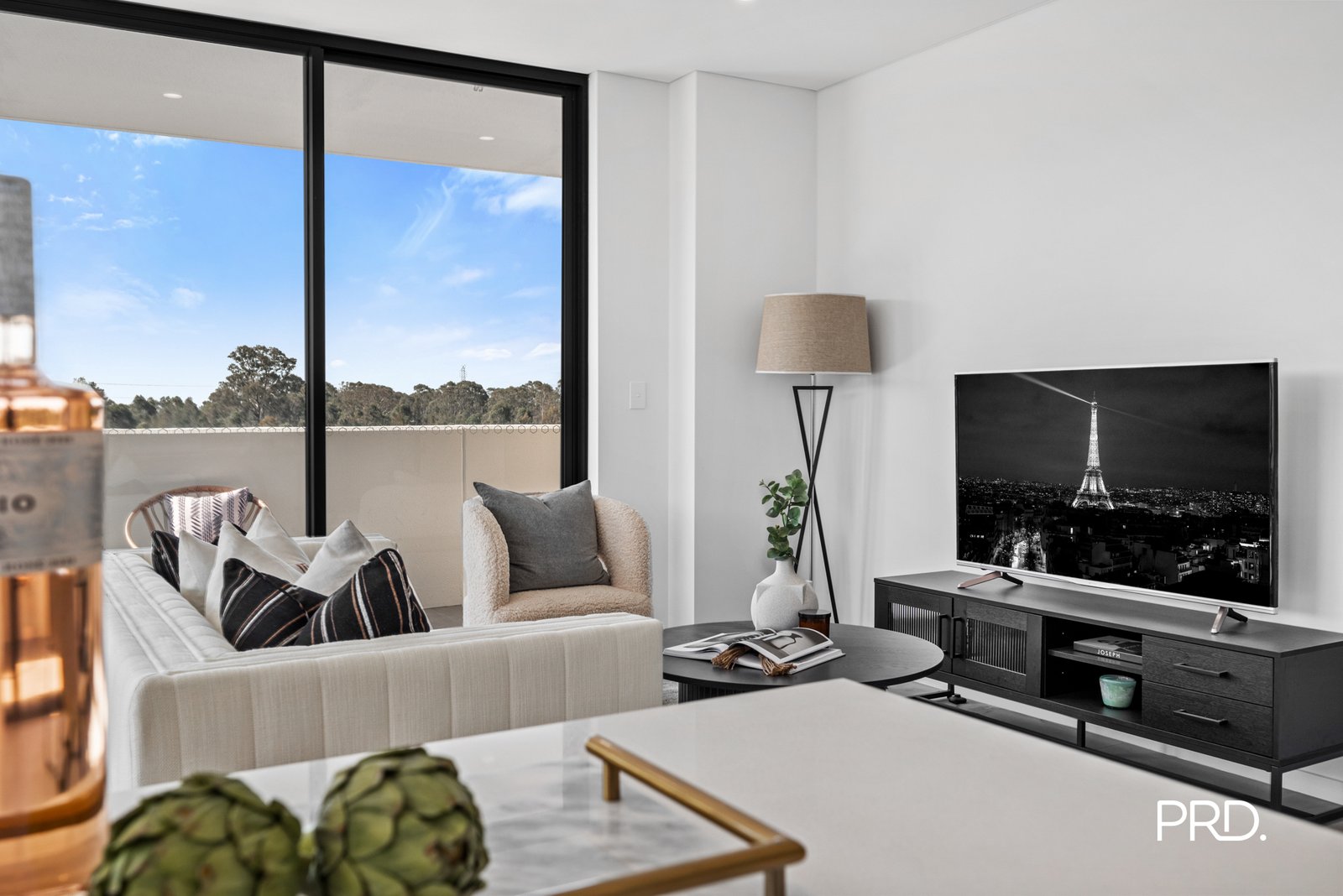 B311/90-98 Glenmore Ridge Drive Glenmore Park 10