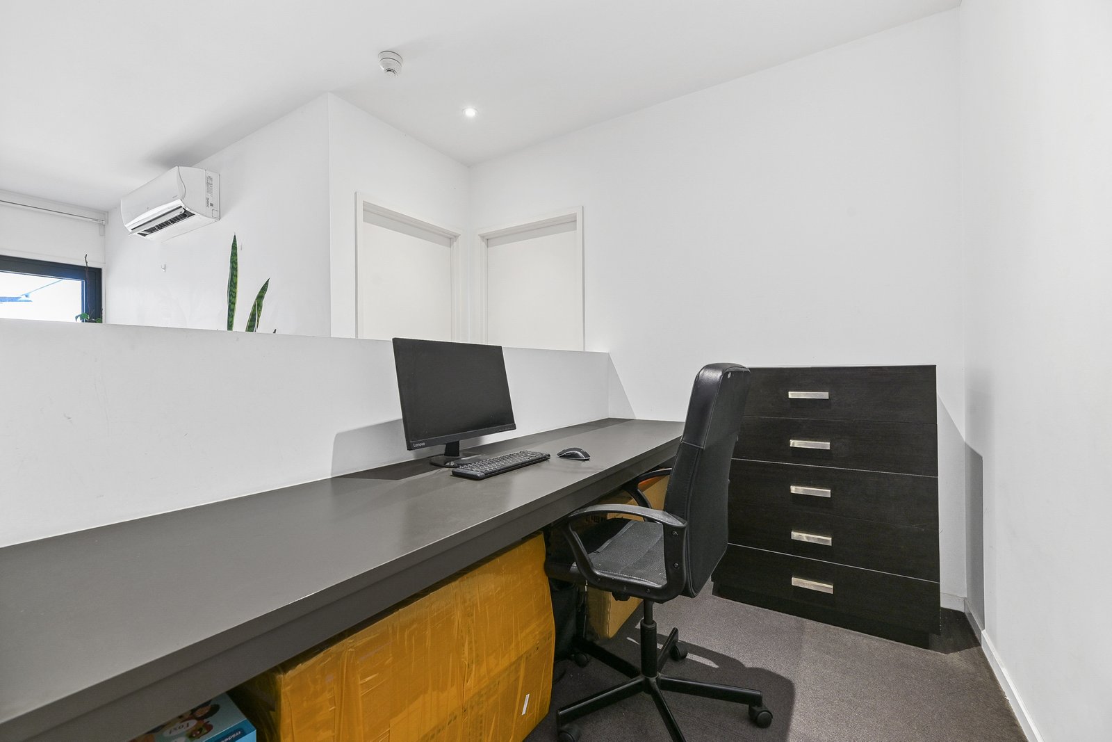 Gallery: b318/60 Autumn Terrace