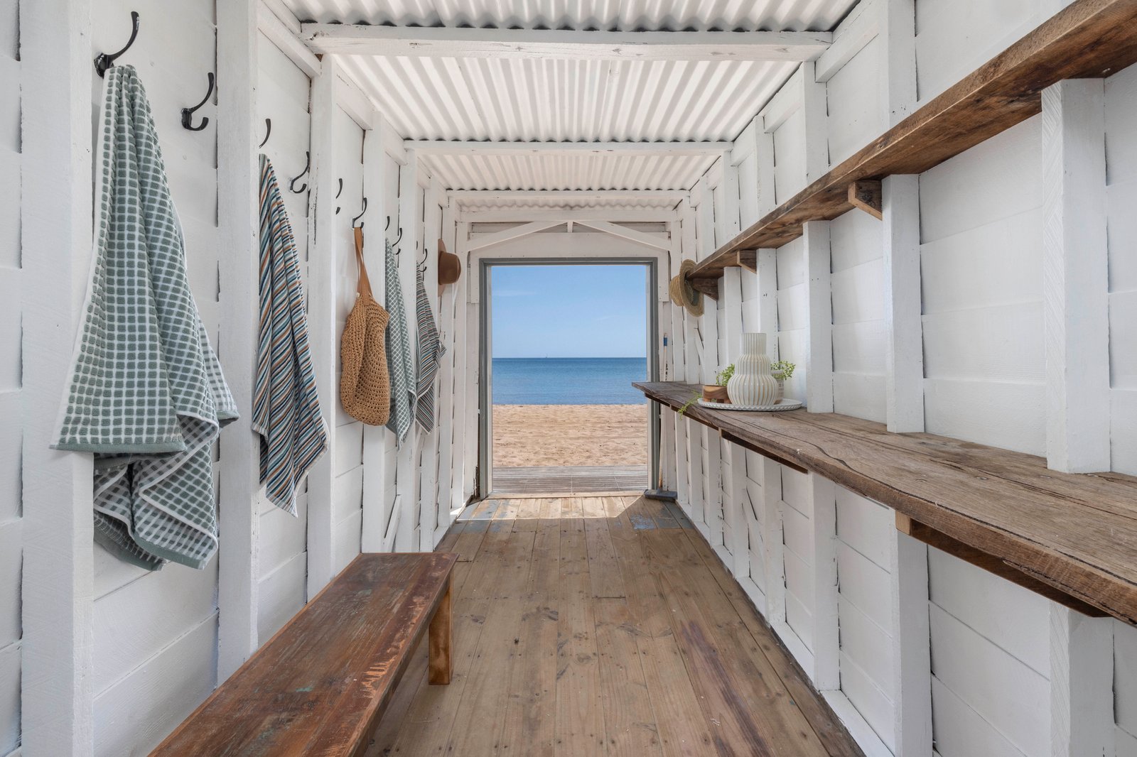 Beach Box 43A Mills Beach, Mornington, 3931