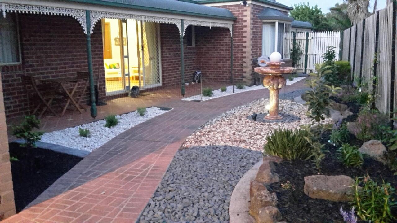 Gallery: Bed 2/23 Banksia Place