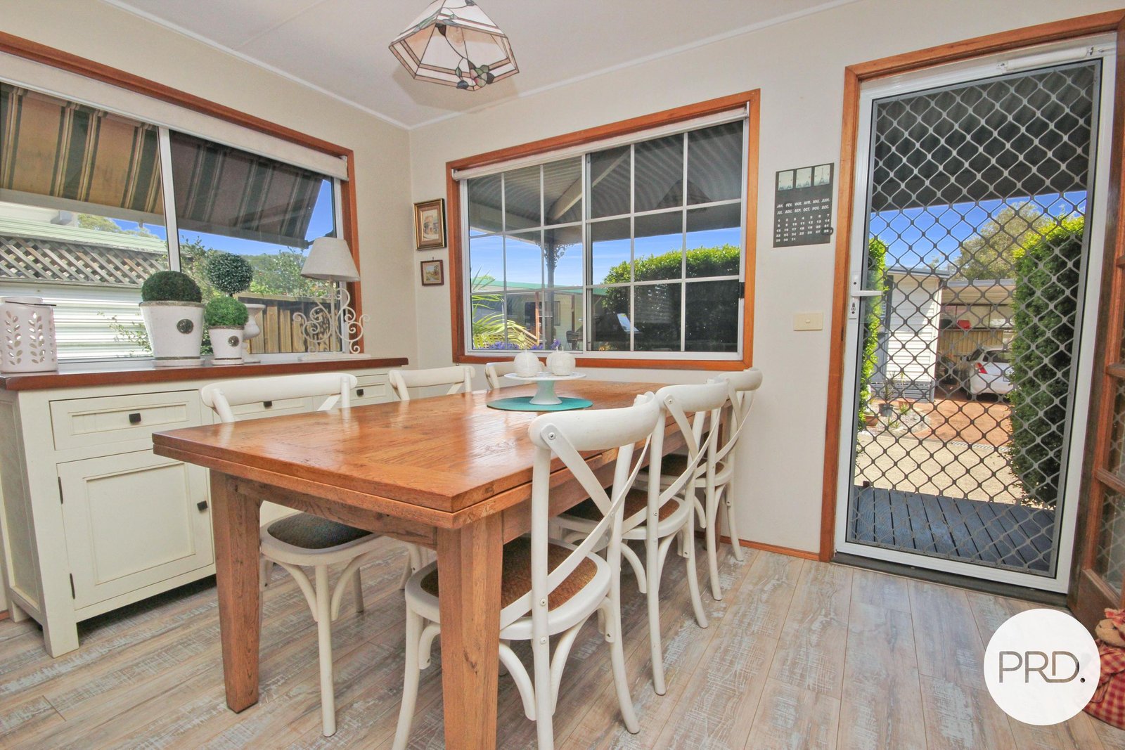  BONNY HILLS 10