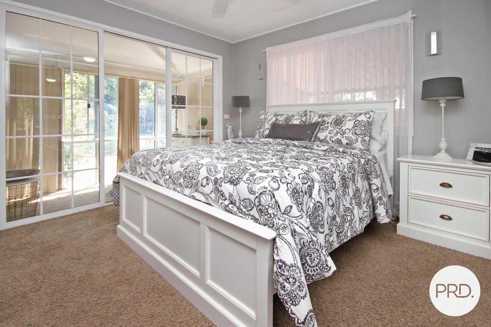  BONNY HILLS 11