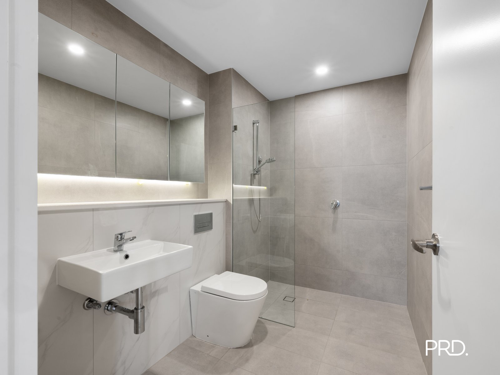 C106/90-98 Glenmore Ridge Drive GLENMORE PARK 4