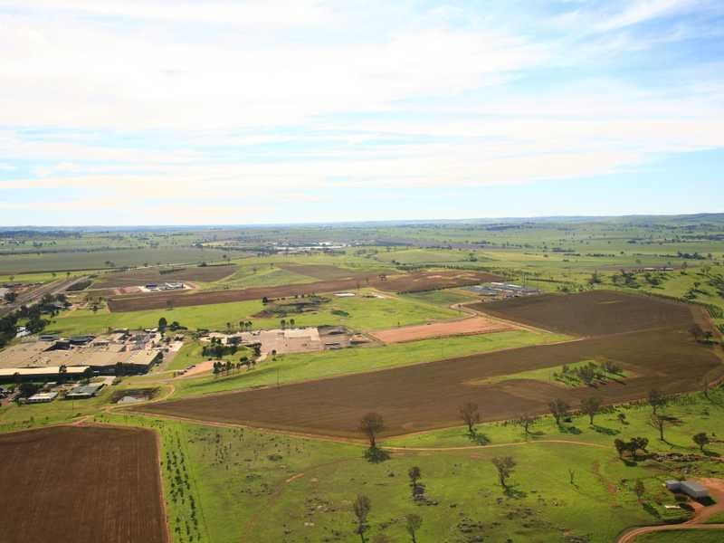 C2 East 560 Byrnes Road BOMEN 13