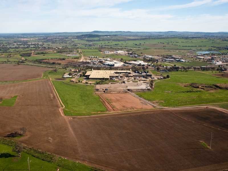 C2 West 560 Byrnes Road BOMEN 16