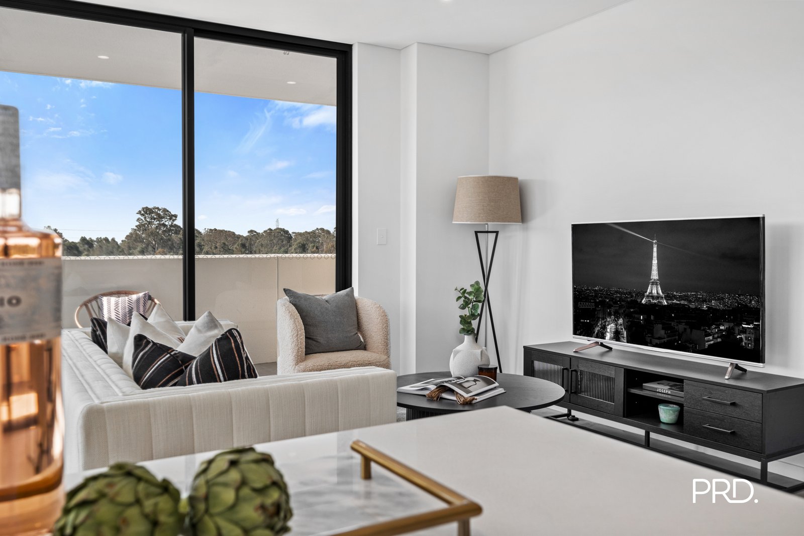 C212/90-98 Glenmore Ridge Dr Glenmore Park 4