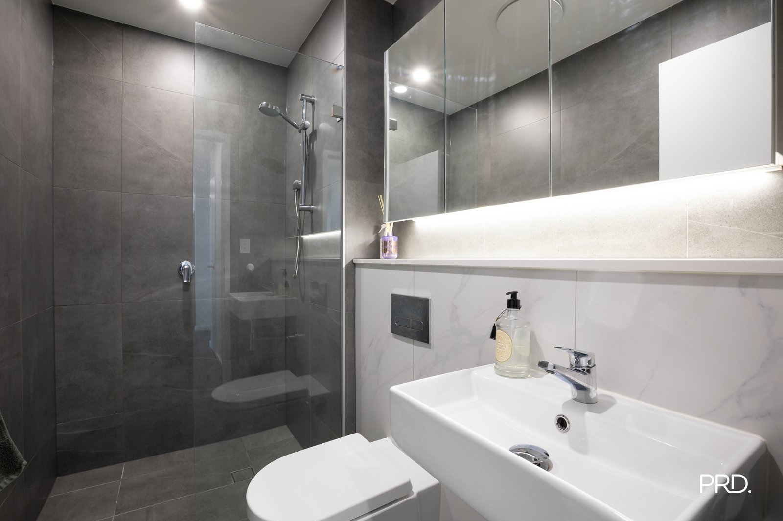 C315/90 Glenmore Ridge Dr  Glenmore Park 10