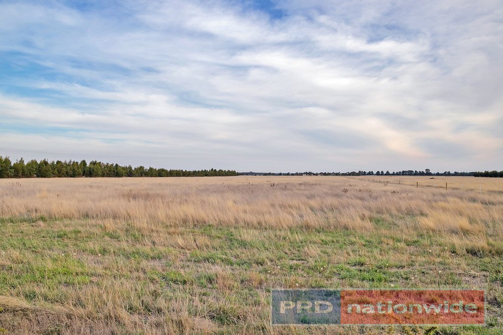 CA 26, 145 School Lane CAMBRIAN HILL 2