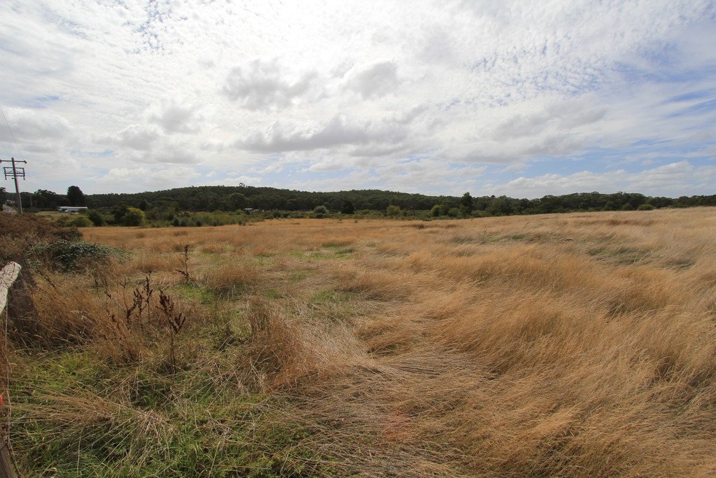 CA 29 & 30 Whites Road SMYTHESDALE 2