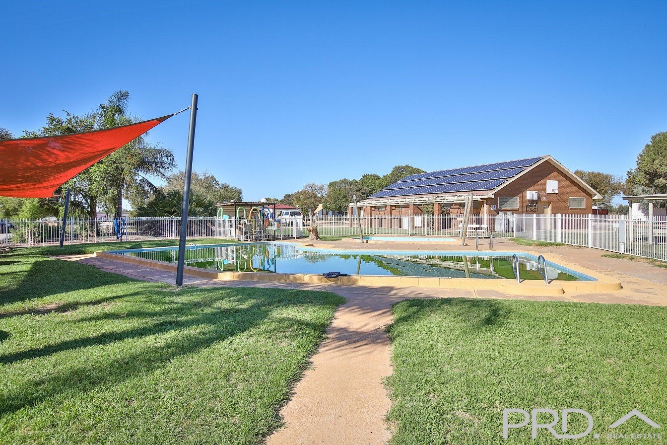 Cabin 13, 498 Sturt Highway (Sunraysia Holiday Park)  MILDURA 15