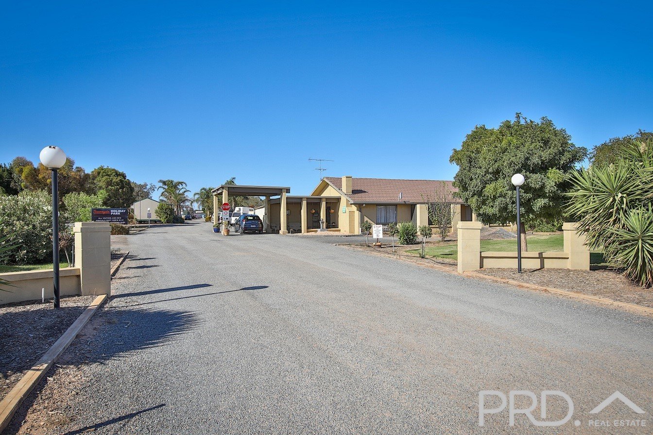 Cabin 13, 498 Sturt Highway (Sunraysia Holiday Park)  MILDURA 17