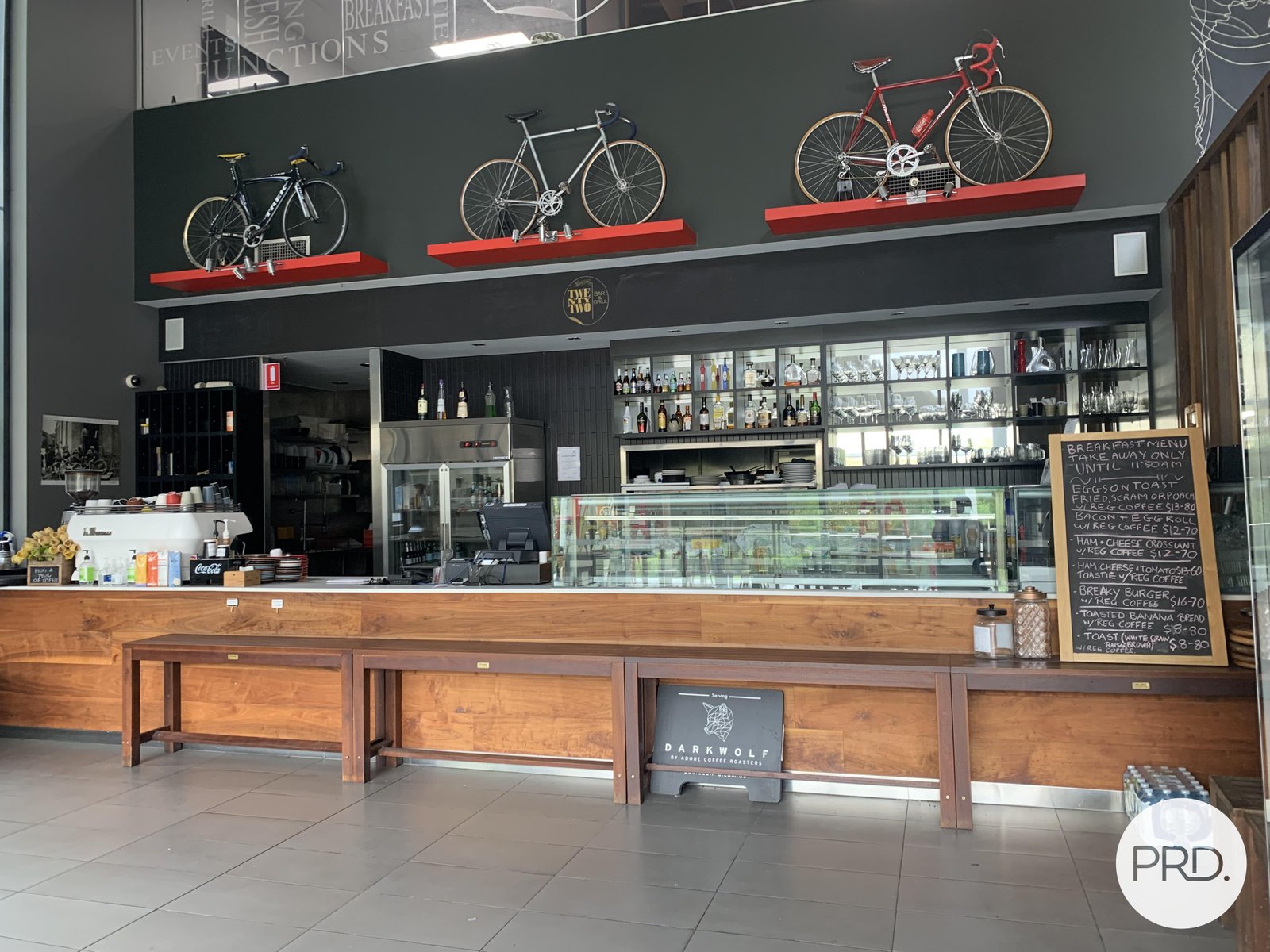 Cafe/22 Brookhollow Avenue NORWEST 1