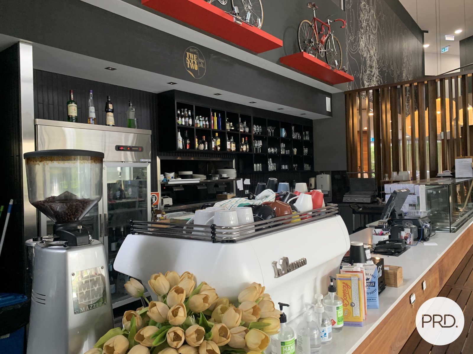 Cafe/22 Brookhollow Avenue NORWEST 4