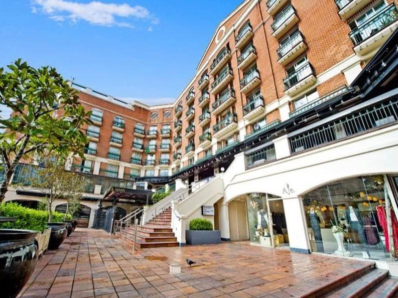 Car Space/33 Bayswater Road POTTS POINT 2