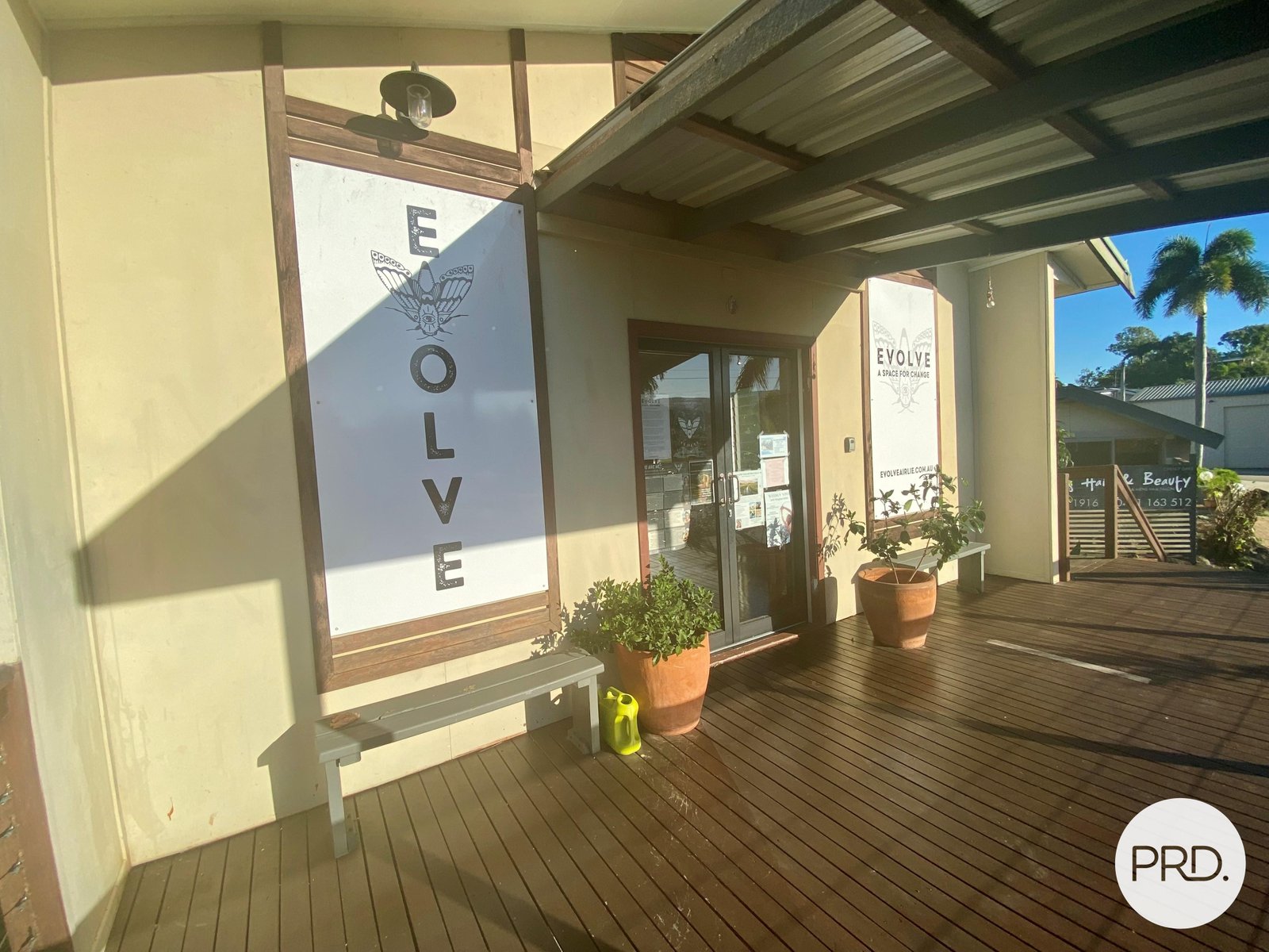 Chapel/76 Shute Harbour Road CANNONVALE 3