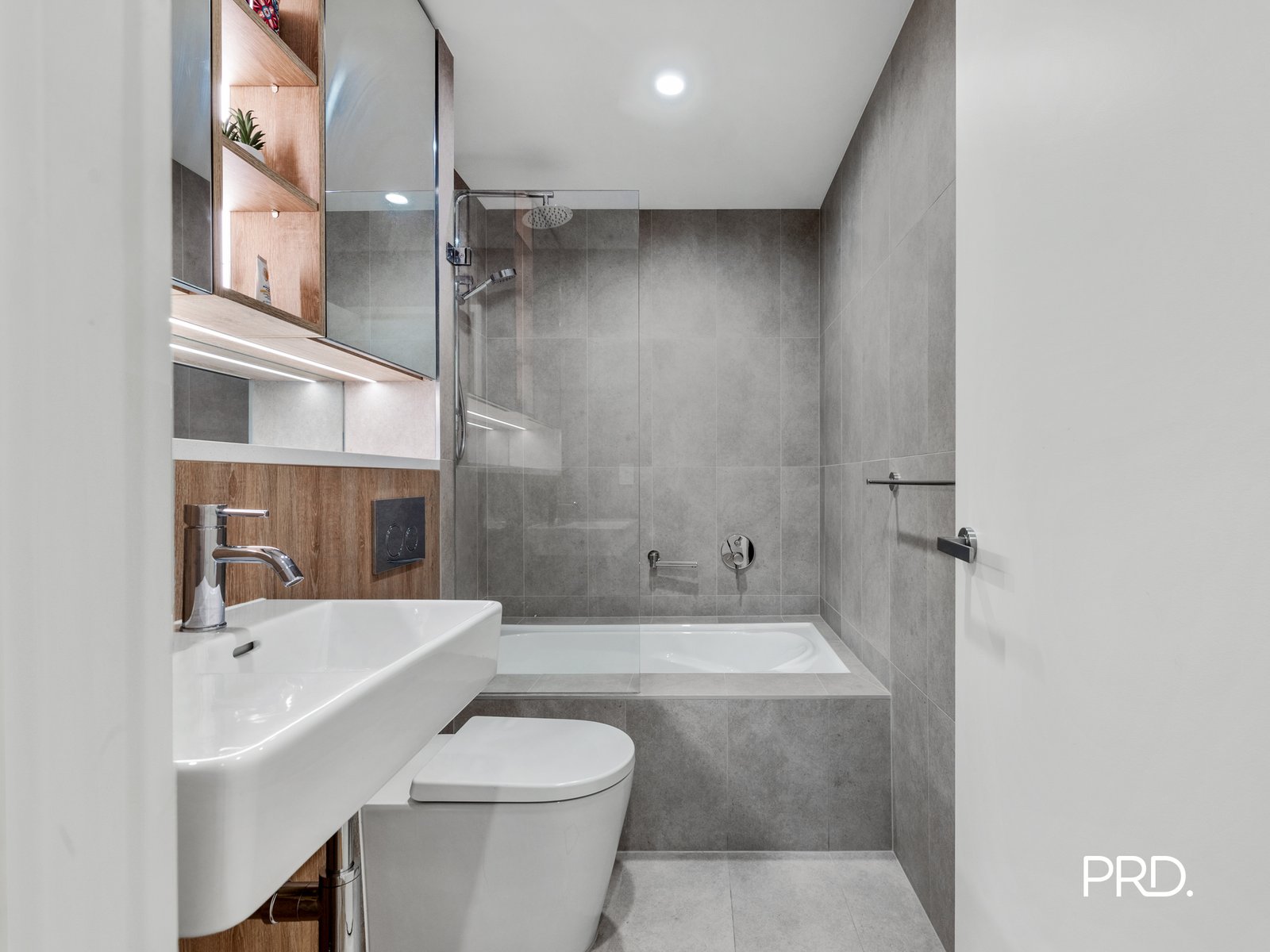 D328/10 Ransley Street PENRITH 11