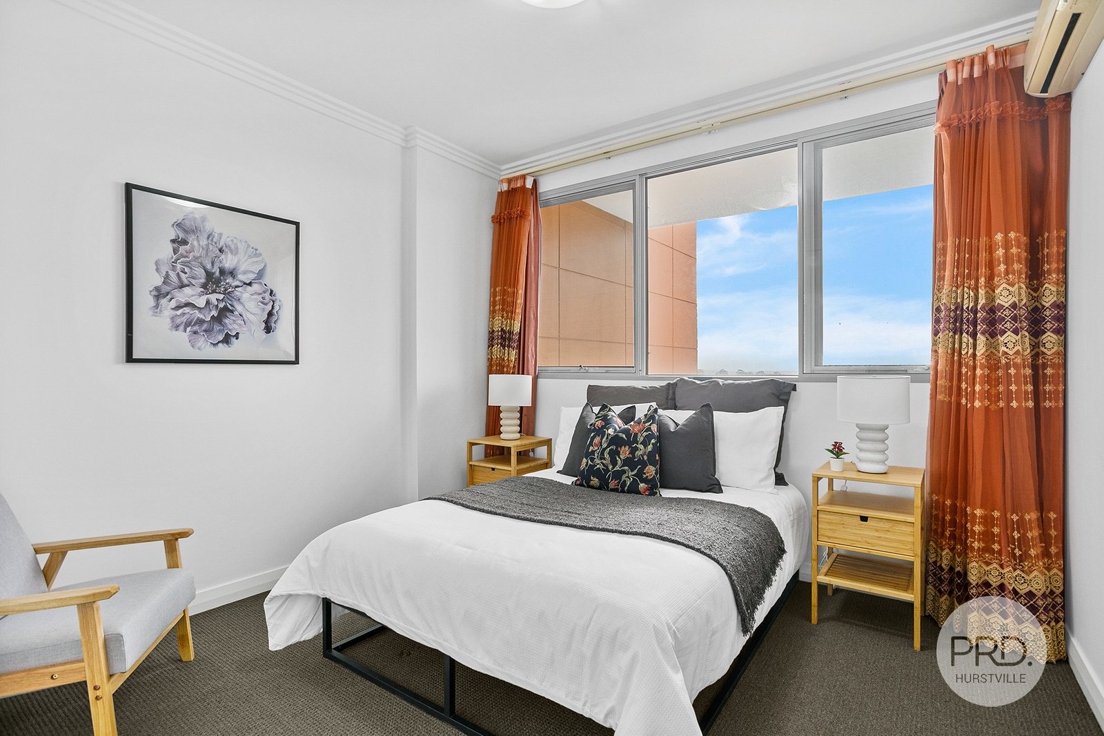 D805/106 Queens Road HURSTVILLE 4