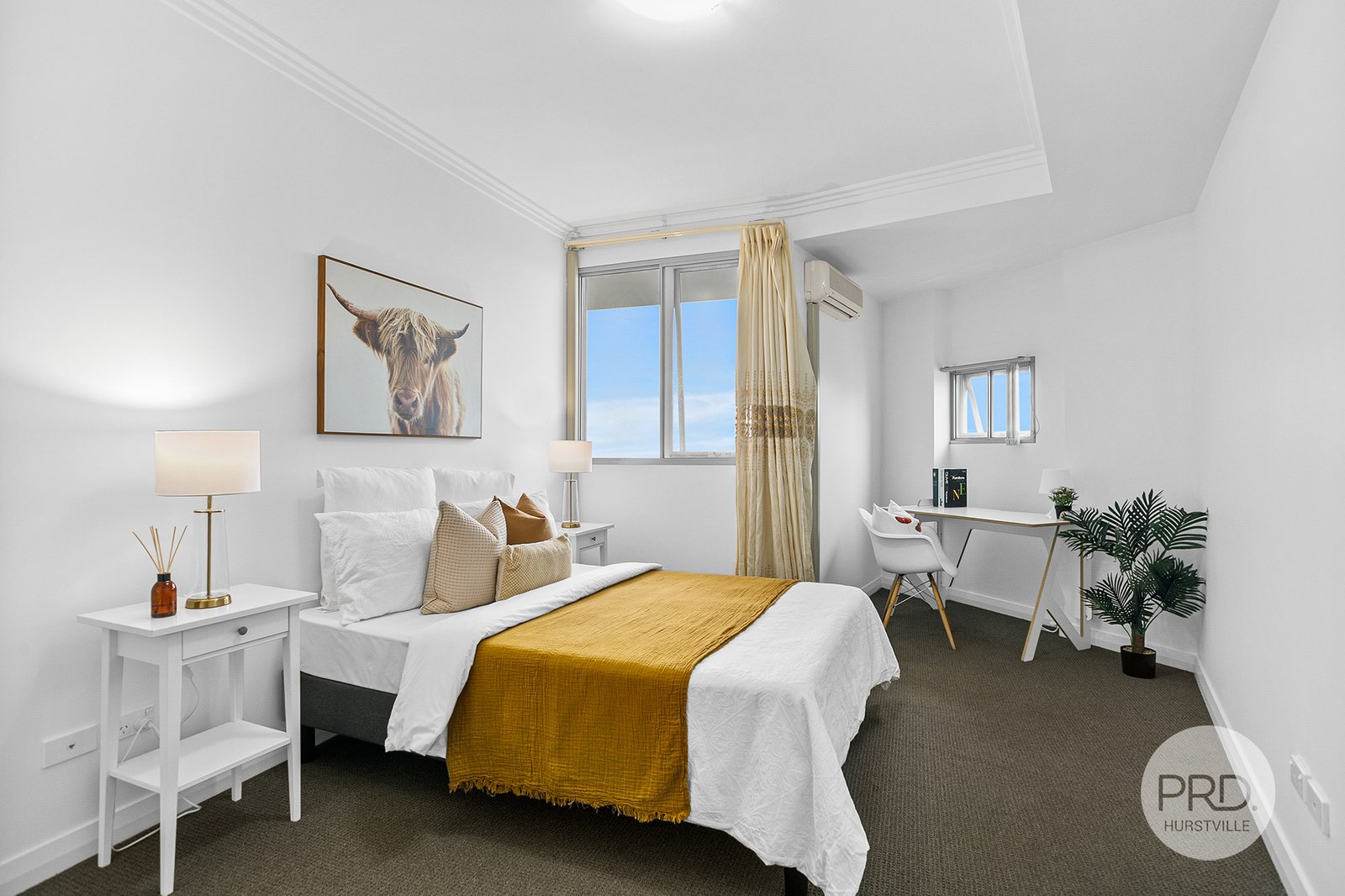 D805/106 Queens Road HURSTVILLE 5