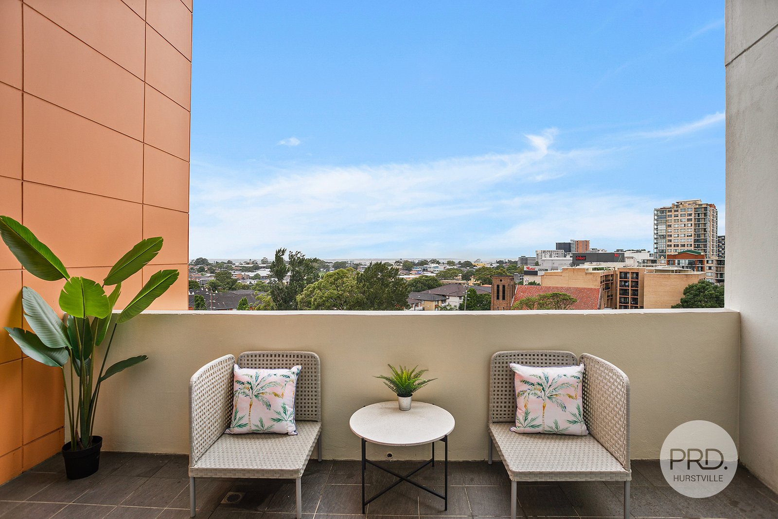 D805/106 Queens Road HURSTVILLE 7