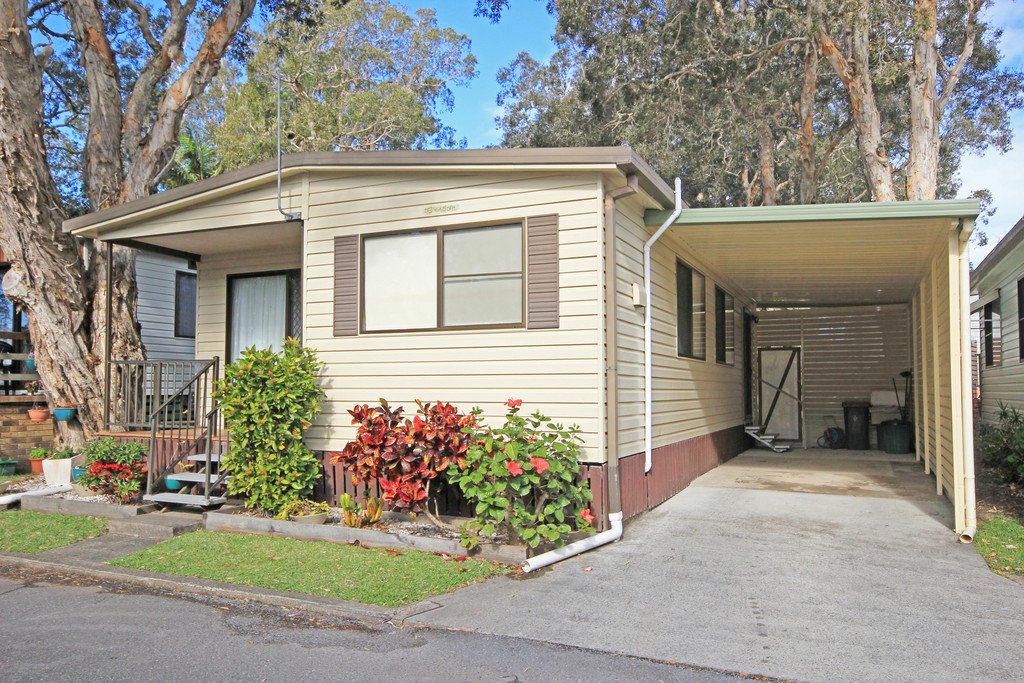  DUNBOGAN 8
