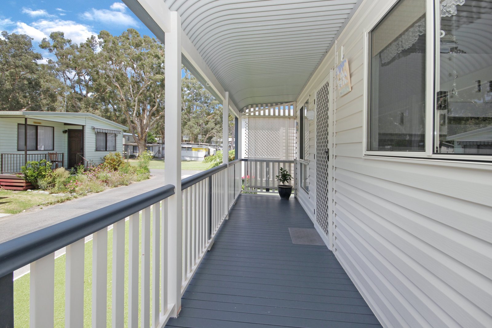  DUNBOGAN 5